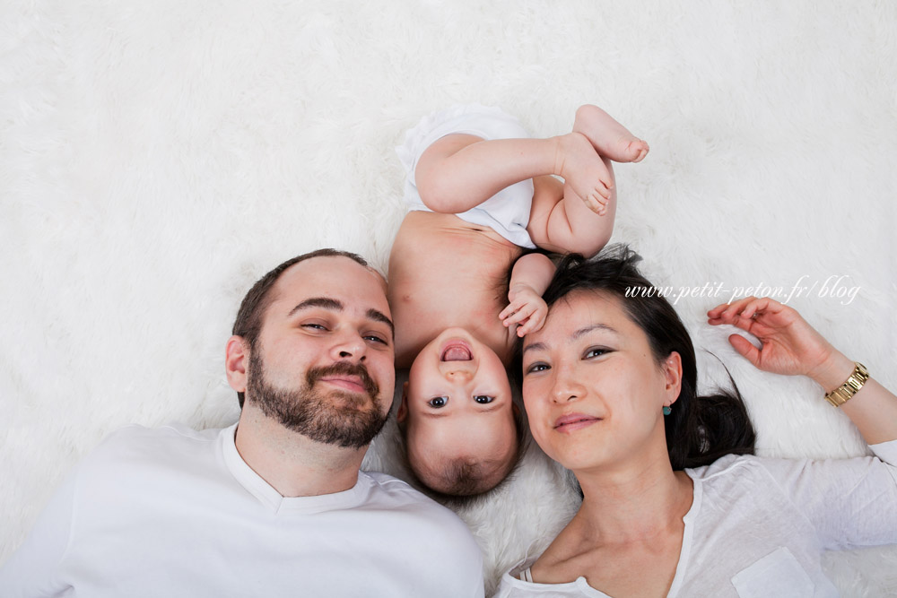 Photographe bébé 6 mois studio Paris 